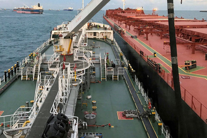 Taking Up Fuel for the Ship (Bunkering Operations) 